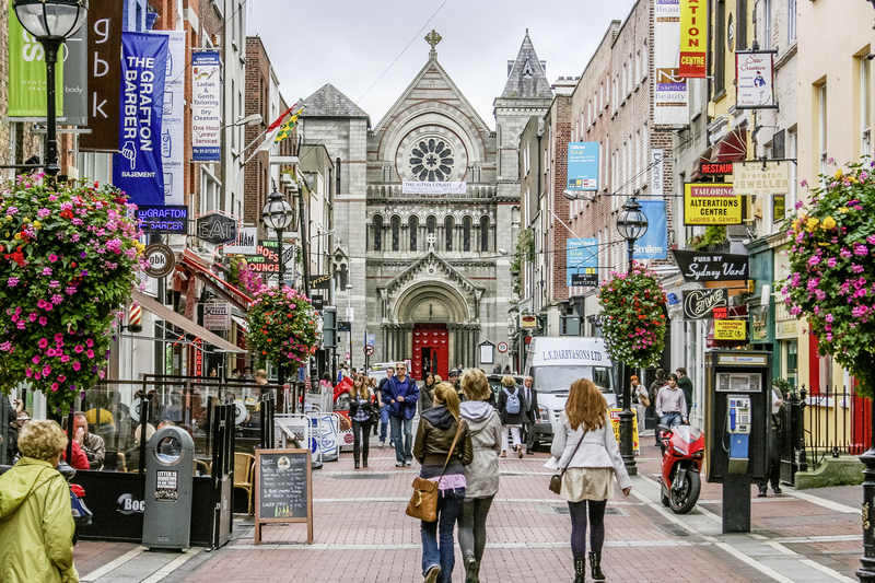 Irland öffnet wieder: Doppelter Grund zur Freude für Rundreisende