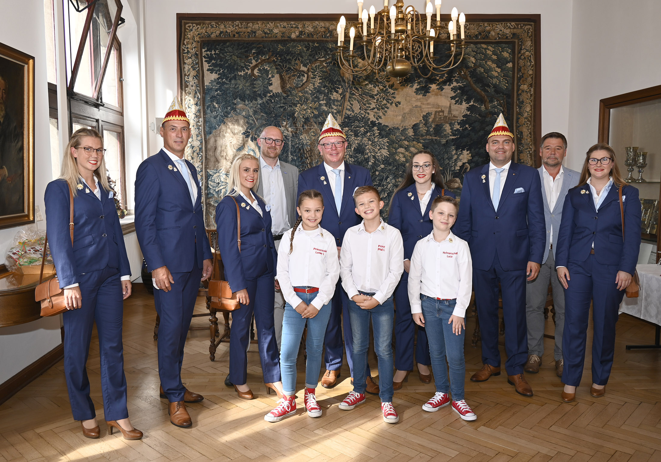 Oberbürgermeister Sören Link empfängt die Prinzen- und Kinderprinzen-Crew