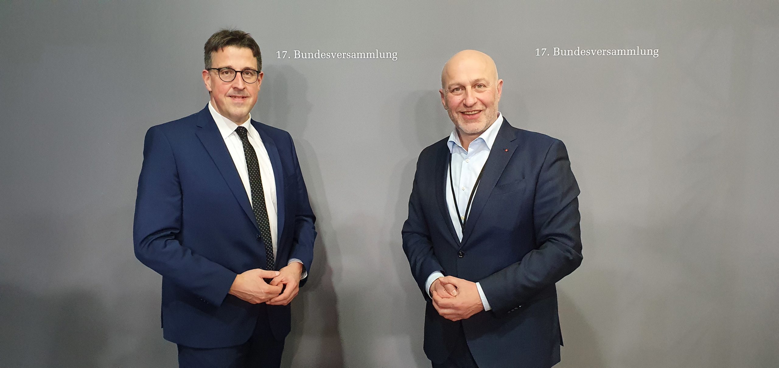 Schneider und Yetim freuen sich über Bundespräsident Steinmeier