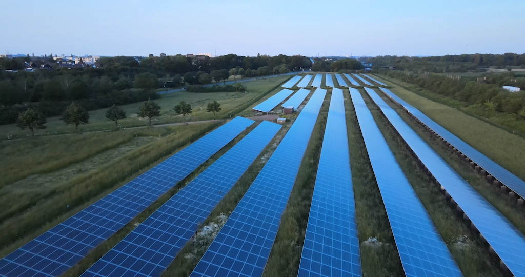 Finanzspritze für neue Solarparks