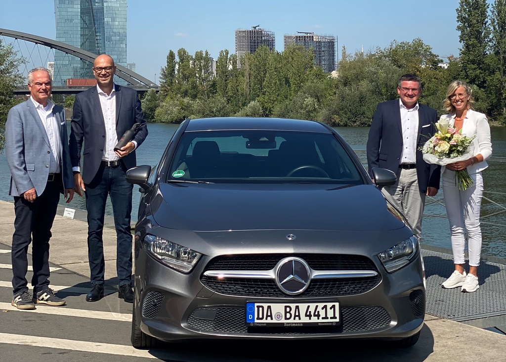 100 Kunden in 100 Tagen: Erfolgreicher Start für das Junge Sterne Abo von Mercedes-Benz