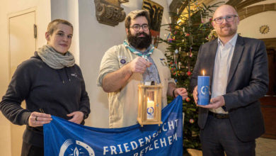 Das Friedenslicht aus Bethlehem kommt ins Rathaus