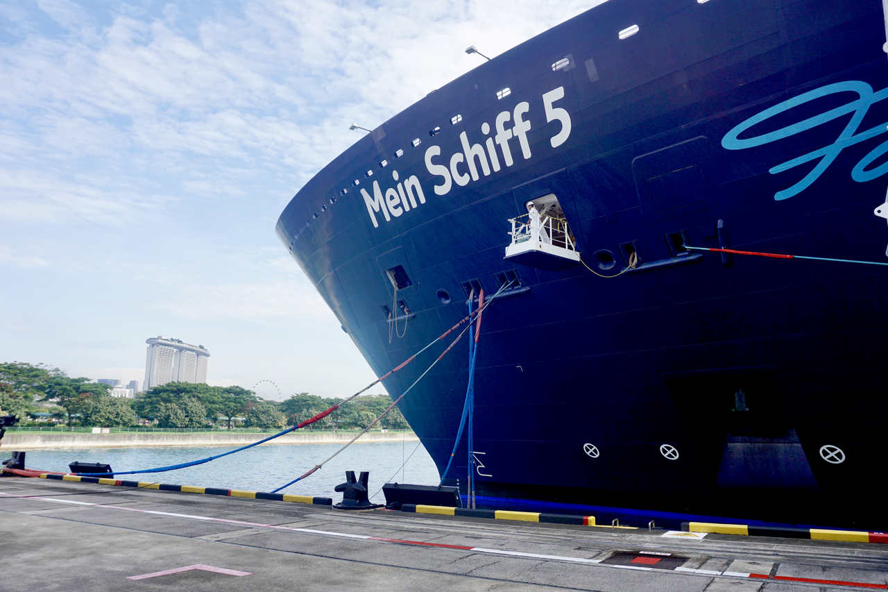 Neustart in Asien nach drei Jahren Pause - Mein Schiff 5 wurde heute in Singapur begrüßt