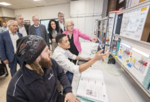 Robert-Bosch-Berufskolleg eröffnet neue Elektro-Labore