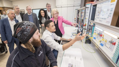 Robert-Bosch-Berufskolleg eröffnet neue Elektro-Labore