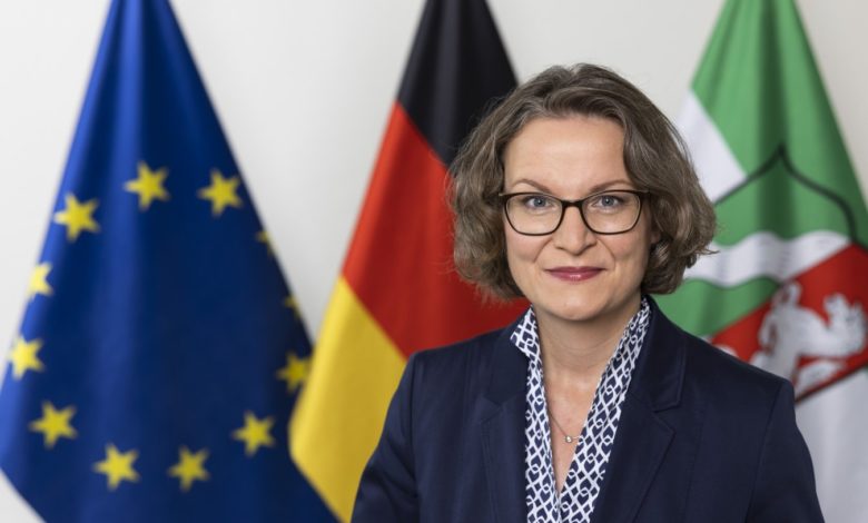 Ministerin Scharrenbach: Bund muss endlich Fristverlängerungen beim Wiederaufbau auf den Weg bringen – Betroffene brauchen Klarheit