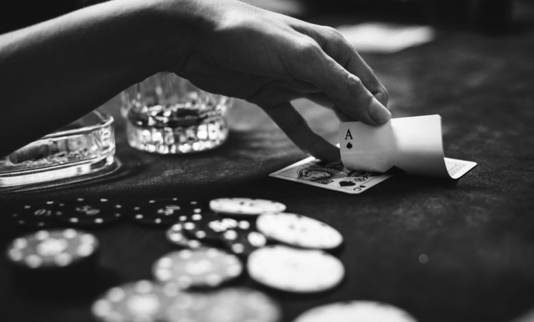 Polizei sprengt illegale Pokerrunde