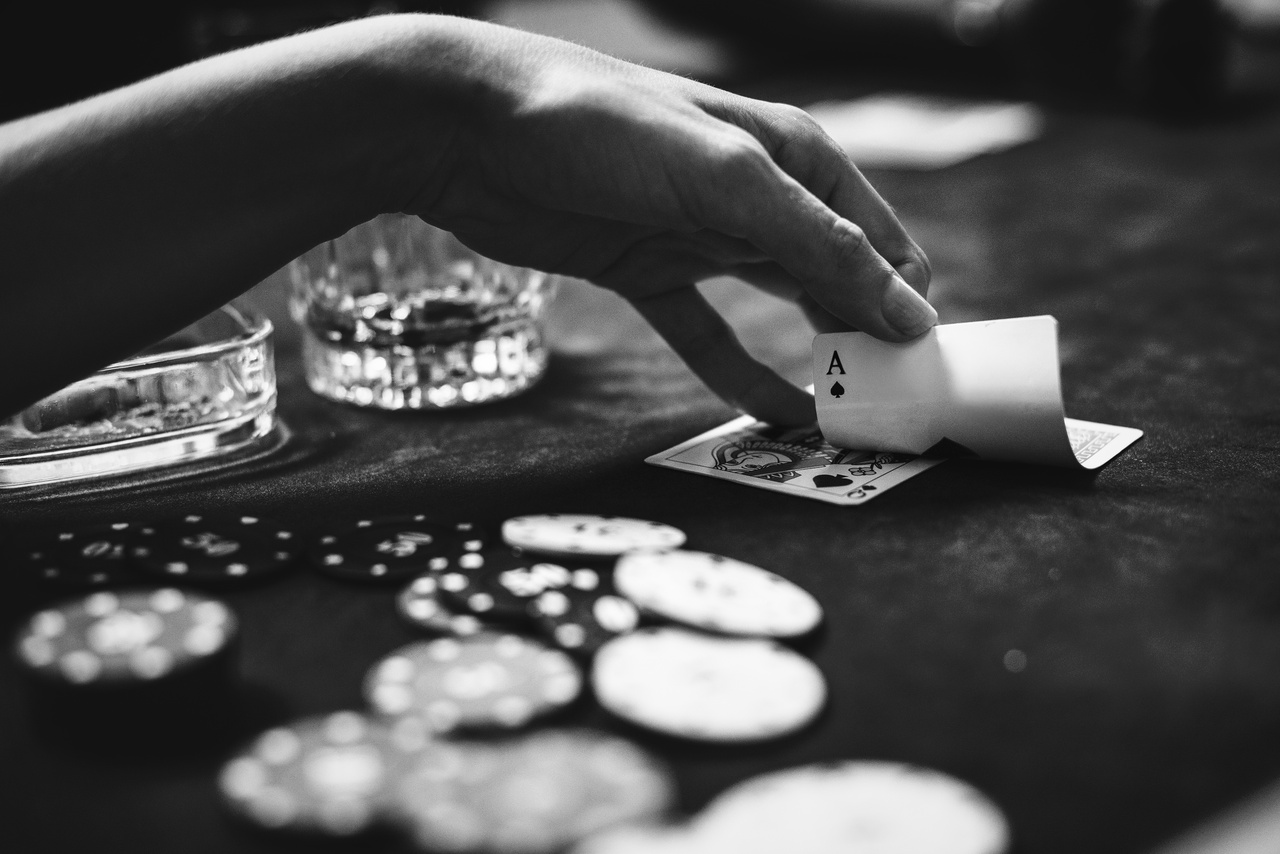 Polizei sprengt illegale Pokerrunde