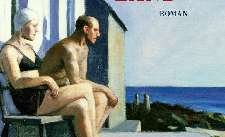 KUNST LESEN am 15. Juni im Lehmbruck Museum in Duisburg mit der Schauspielerin Johanna Gastdorf als Vorleserin und der Autorin Christine Dwyer Hickey (Irland). „Schmales Land“ Künstlerroman über Josephine und Edward Hopper Auf dem Buchcover die „Sea Watchers“ von Edward Hopper, drinnen das leuchtende Porträt eines Sommers, der Ehe von Edward Hopper und seiner Frau Josephine, und einer ungewöhnlichen Freundschaft. Christine Dwyer Hickey fängt die Farben von Einsamkeit, Nähe und Momenten flüchtigen Glücks ein. Es ist das Jahr 1950. Mit einem Comic-Heft und einem Schokoriegel in der Tasche kommt Michael, ein zehnjähriger deutscher Waisenjunge, in Amerika an. Ein Sommer am Meer in Cape Cod soll die Schrecken des Krieges verblassen lassen. Licht tanzt über die Dünen und ergießt sich über kanariengelbe Sonnenschirme, doch weder das noch die Familie, die ihn aufnimmt, lindern Michaels Verlorenheit. Erst durch die eigenwillige Mrs Aitch, eine Künstlerin, die im Schatten ihres berühmten Mannes an der Bucht lebt, öffnet sich ihm in der unvertrauten Idylle eine neue Welt. Christine Dwyer Hickey, geboren 1958 in Dublin, ist Autorin und Dramatikerin. Sie schreibt Romane, Kurzgeschichten und Theaterstücke, ihre Werke wurden in mehrere Sprachen übersetzt. Neben ihrer Tätigkeit als Schriftstellerein lehrt sie Kreatives Schreiben. Für ihre Romane war sie u. a. für den Orange Prize und den Prix L’Européen de Littérature nominiert, für Schmales Land wurde sie mit dem Walter Scott Prize und dem Dalkey Literary Award ausgezeichnet. (Foto: Sergey Takichkin). Die deutschen Texte liest die aus Film und TV bekannte Schauspielerin Johanna Gastdorf vor (Foto: Adrienne Meister). Antje Deistler moderiert und übersetzt das Gespräch mit Christine Dwyer Hickey auf Englisch und Deutsch. Termin: 15. Juni 2023 Beginn: 18 Uhr Ort: Lehmbruck Museum, Düsseldorfer Str. 51, 47051 Duisburg Tickets: 10 Euro, ermäßigt 7 Euro Vorverkauf: https://shop.ticketpay.de/USLN38L2 Reservierungen unter info@lehmbruckmuseum.de oder 0203-283 3294 (Kasse) Detaillierte Informationen: https://literaturbuero-ruhr.de/programm/ Die Reihe KUNST LESEN ist eine Kooperation des Literaturbüro Ruhr mit dem Lehmbruck Museum in Duisburg, gefördert von der Kunststiftung NRW, mit freundlicher Unterstützung der Volksbank Rhein-Ruhr. Die Lesung mit Christine Dwyer Hickey wurde ermöglicht von Literature Ireland.