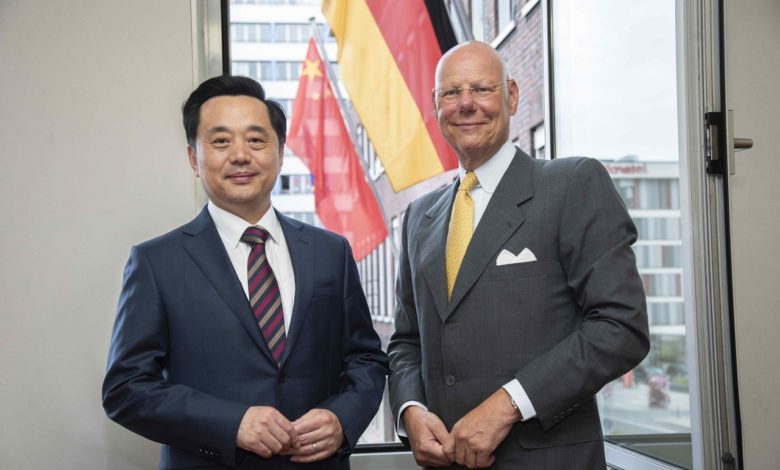 Wirtschaft auf Handel mit China angewiesenNeuer chinesischer Generalkonsul besucht Duisburg