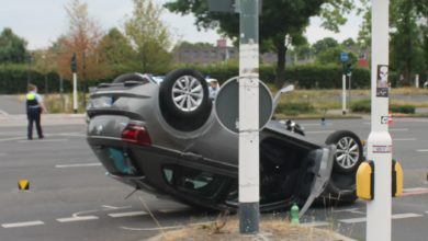 Frau bei Verkehrsunfall schwer verletzt