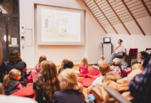 Bibliothek und Museum laden am 29. Juli zum Bilderbuchkino ein