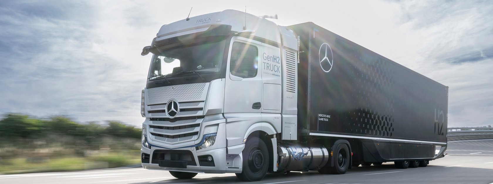 Brennstoffzellen-Lkw: Daimler Truck baut kundennahe Erprobungsflotte von  Mercedes-Benz GenH2 Trucks – LokaleBlicke