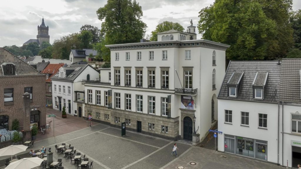 Haus Koekkoek: Ein stiftungseigenes Gebäude erstrahlt wieder in neuem Glanz: Das B. C. Koekkoek-Haus in Kleve, Wohn- und Arbeitsort des Malers Barend Cornelis Koekkoek (1803-1862), wurde nach einer umfassenden Sanierung im Sommer feierlich wiedereröffnet. Foto: NRW-Stiftung/Sascha Kreklau