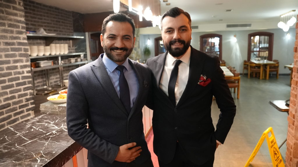 v.l.n.r.General Manager Ramazan Güzel und Betriebsleiter Ahmet Özlem.