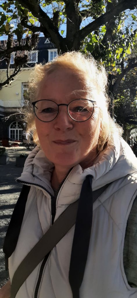 Das Potrait von der Frau ist Frau Christiane Terwelp
